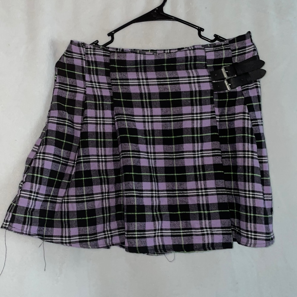 Purple plaid pleated skirt